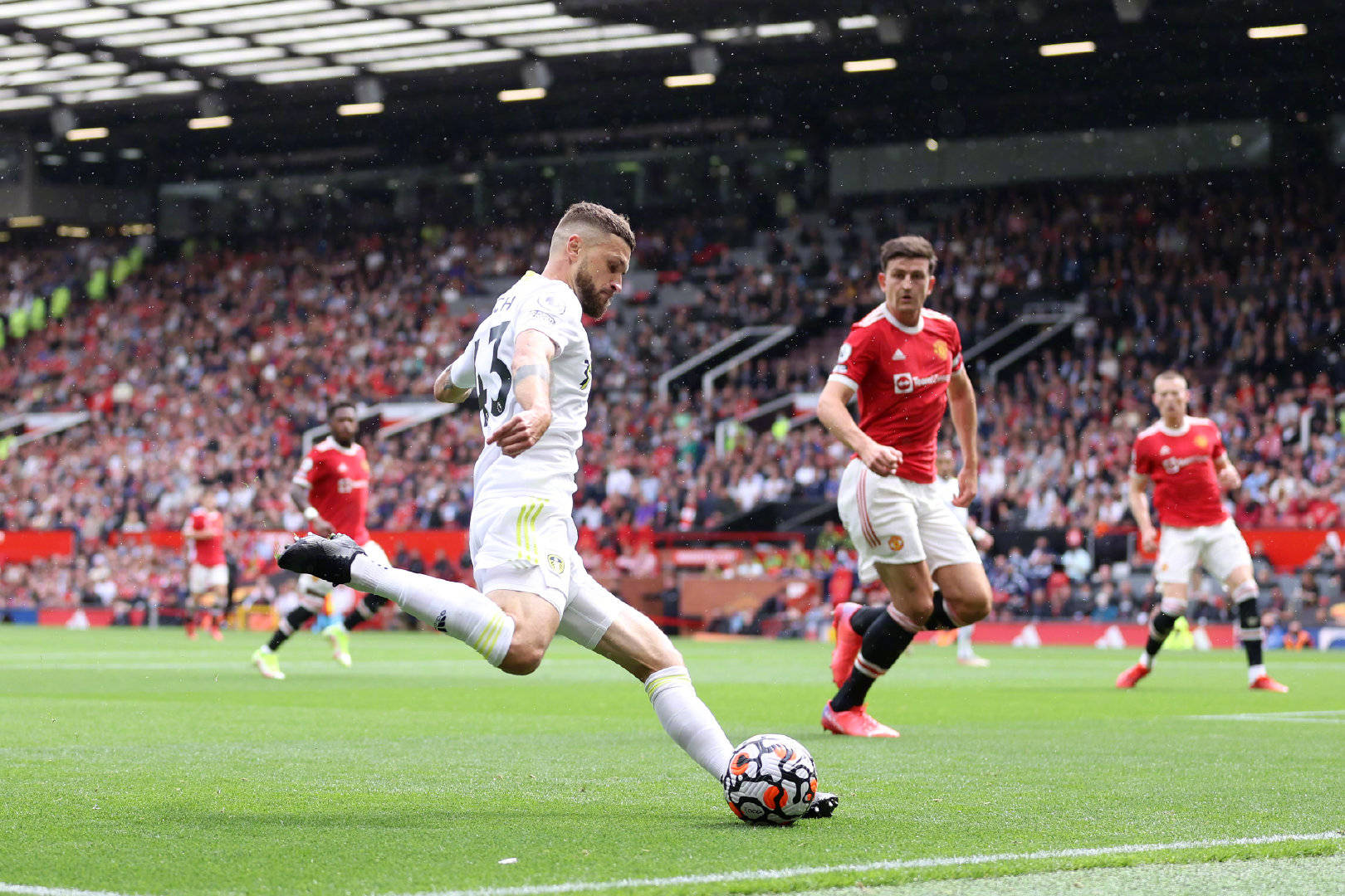 效力於巴倫 效力於巴倫